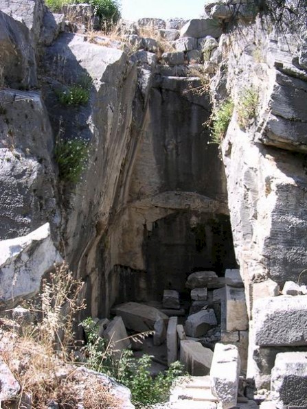 The funeral chamber