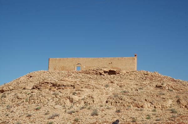 Qasr Banat, Centenarium