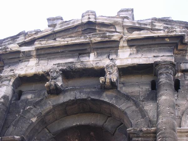 Nemausus, Amphitheater, Entrance