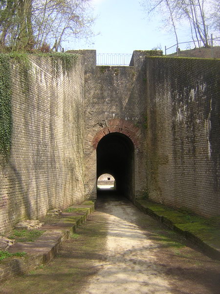 Trier, Amphitheater, Western entrance