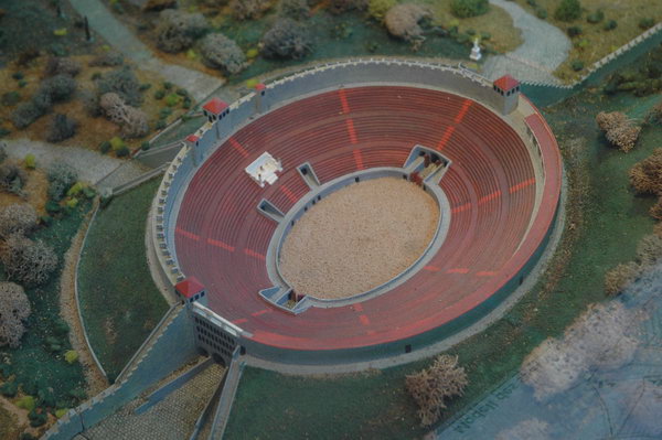 Trier, Amphitheater, Model