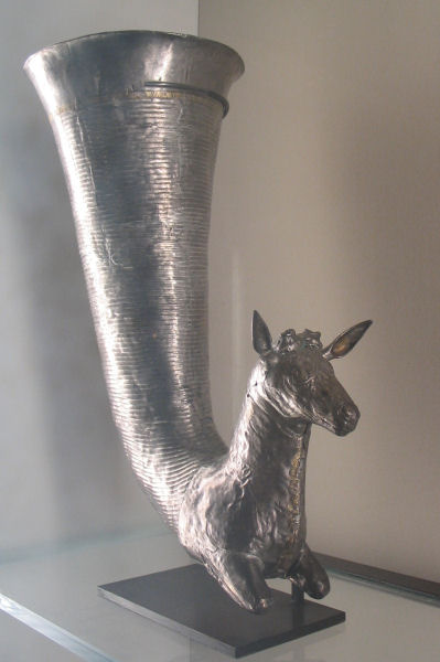 Susa, Silver rhyton