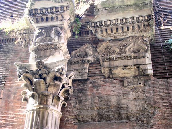 Rome, Baths of Agrippa, Basilica of Neptune, Decoration