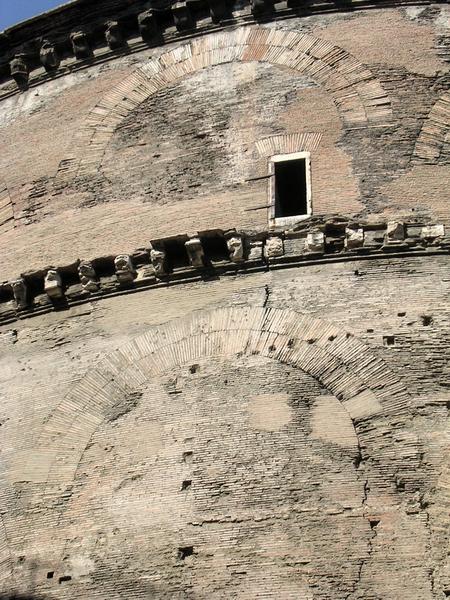 Rome, Pantheon (02), Brickwork