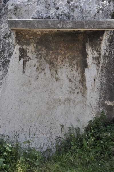 Nahr al-Kalb, 07 Relief of an unidentified Assyrian king