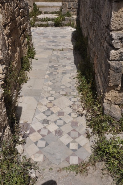 Tyre, Al-Bass Cemetery, Church, entrance