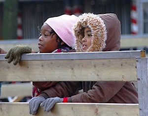 Children watching the entry of St Nicholas