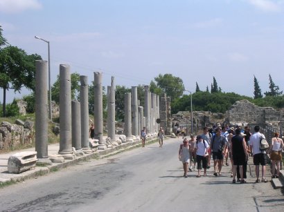 Side, Colonnaded Street