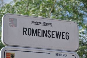 Herderen, Romeinseweg, roadsign