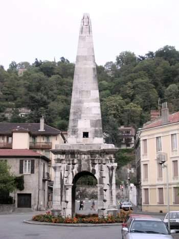 Vienne, "la Pyramide"