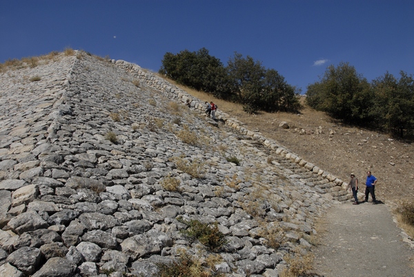 Hattusa, Sphinx Gate, Stairs