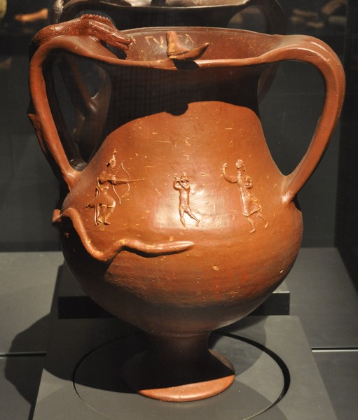 Carnuntum, Vase with a scene from the Mithraic mysteries