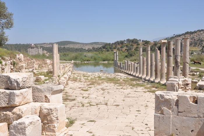 Patara, Colonnaded Street