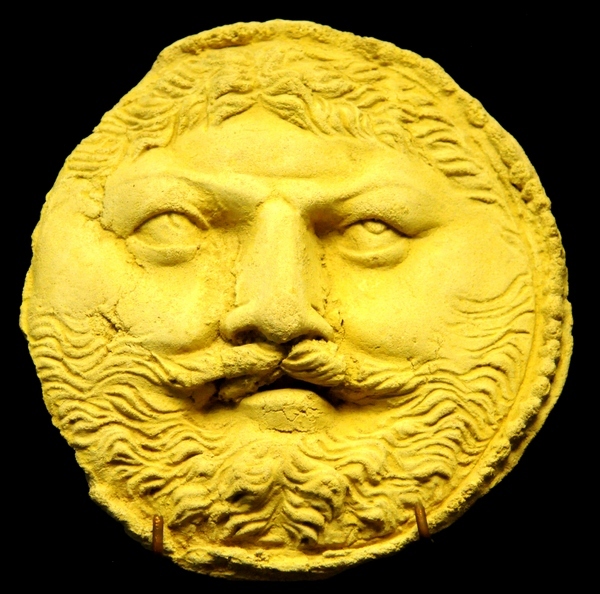 Fayaz Tepe, Disk of the Sun god