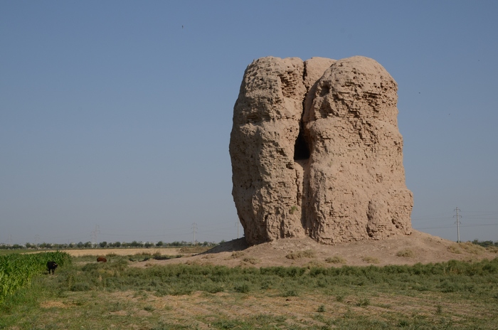 Zurmala stupa (2)