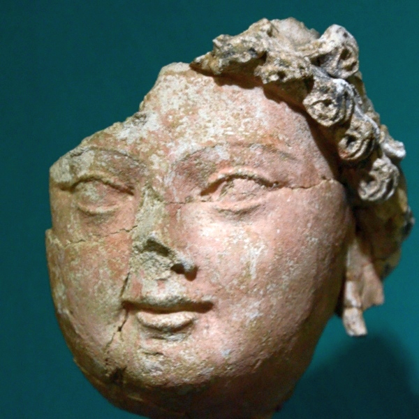 Kara Tepe, Head (3)