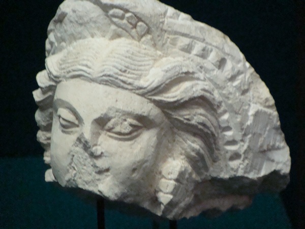 Kara Tepe, Relief (2)