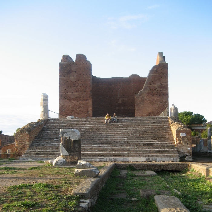 Ostia, Forum, Capitol