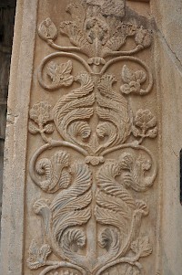 Taq-e Bostan, large cave, decoration