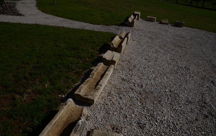 Andesina, Baths of the amphitheater, Water conduit