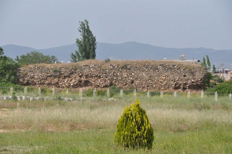 Sardes, Byzantine wall