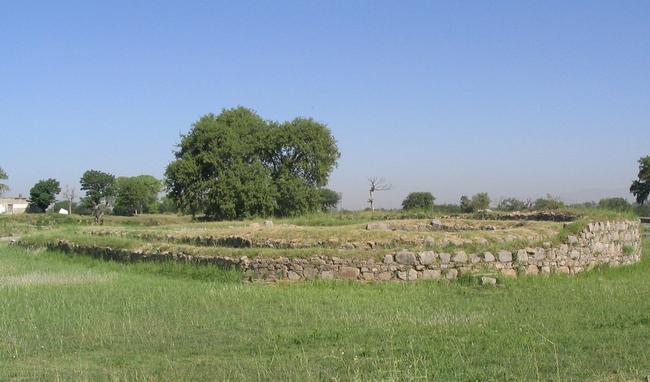 Sirkap, apsidal temple