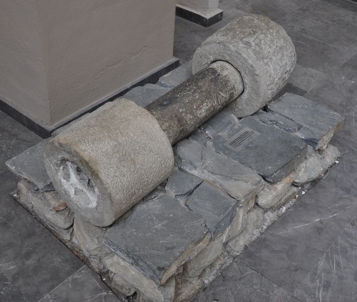 Ephesus, Temple of Artemis, Altar, lead pipe