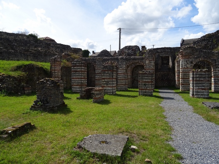 Bavay, Forum (4)